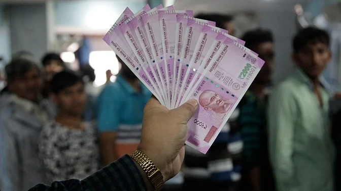 New Rs 2,000 notes. (Photo: AP)
