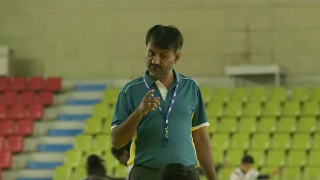 Actor Girish Kulkarni played Geeta’s coach in ‘Dangal’. (Photo Courtesy: <a href="https://www.youtube.com/watch?v=RunYl3Q0SYI">Youtube screengrab</a>)