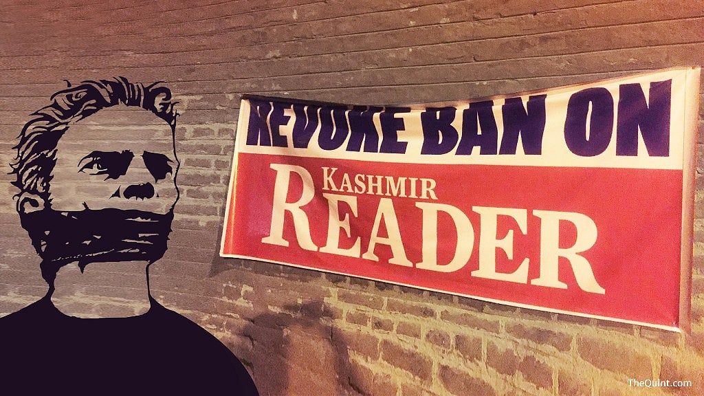 <i>Kashmir Reader</i> was banned on the pretext of “publishing content that can incite acts of violence” and “disturb public tranquility”. (Photo: <b>The Quint</b>)