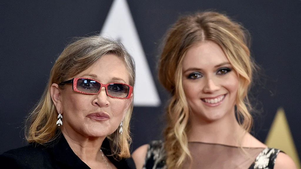 File image of late actor Carrie Fisher (left) with her daughter Billie Catherine Lourd. (Photo: AP)