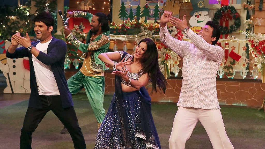 Sunny Leone takes centre stage on <i>The Kapil Sharma Show</i>. (Photo: Yogen Shah)