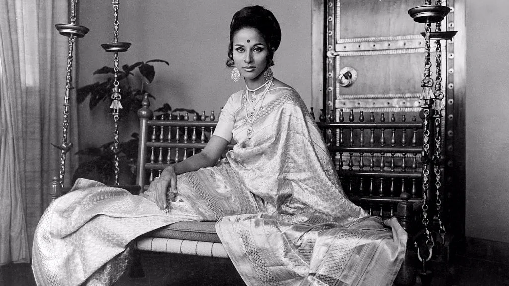 A photograph of Shobhaa De from her modelling days, displayed in a window of the Taj Mahal Hotel. (Photo courtesy: <a href="http://shobhaade.blogspot.in/2011/09/i-am-salmanyou-are-salmanwe-are-all.html">Shobhaa De’s Blog</a>)