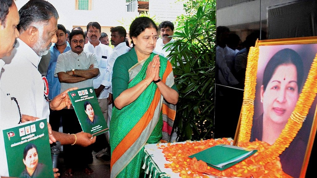 Sasikala pays tribute to J Jayalalithaa after she was appointed as AIADMK General Secretary in Chennai on 29 December. (Photo: PTI)