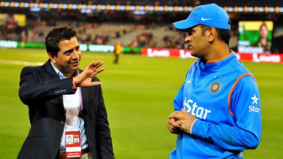Nishant Arora (L) and MS Dhoni (R). (Photo: Nishant Arora)