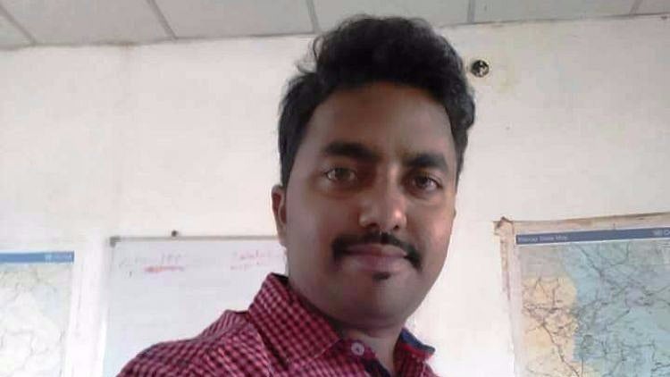 Syed Farooq Basha, a 23-year-old man from Kurnool in Andhra. (Photo Courtesy: The News Minute)
