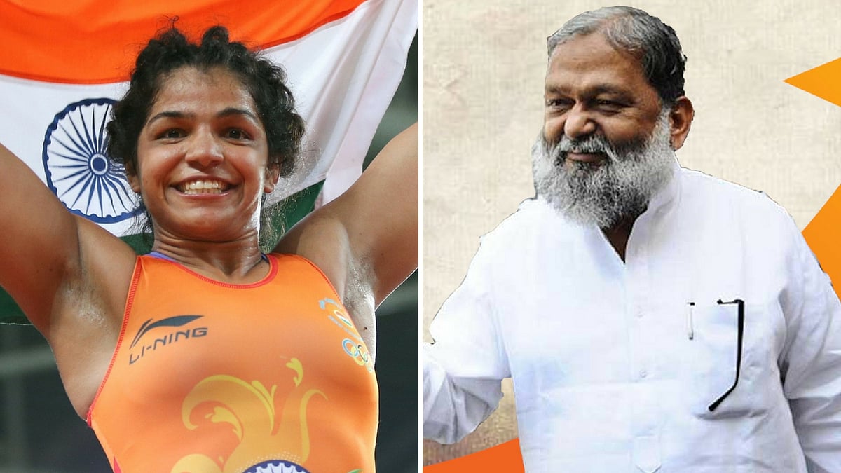 Sakshi Malik and Haryana sports minister Anil Vij. (Photo: Reuters/Altered by<b> The Quint</b>)