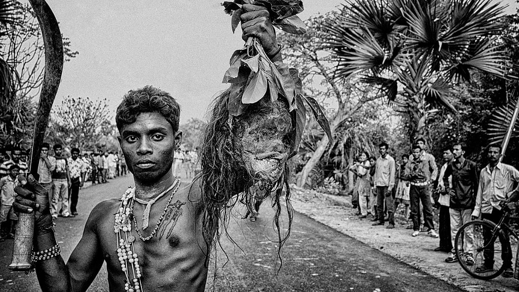 2017 sees the 10th anniversary of the Sony World
Photography Awards, and a decade-long partnership with its headline sponsor, Sony. (Photo Avishek Das/ World Photography Organisation)