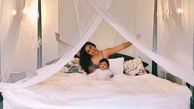 Shweta Salve with her kid. (Photo courtesy: Instagram)