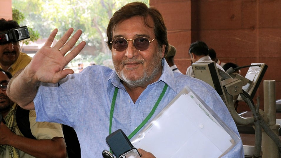 A file photo of Vinod Khanna in Parliament. (Photo courtesy: Twitter)