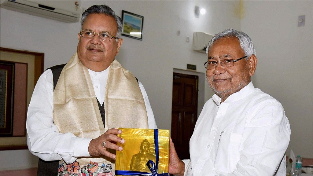 Chhattisgarh Chief Minister Raman Singh with Bihar CM Nitish Kumar in Patna on Tuesday. (Photo: PTI)