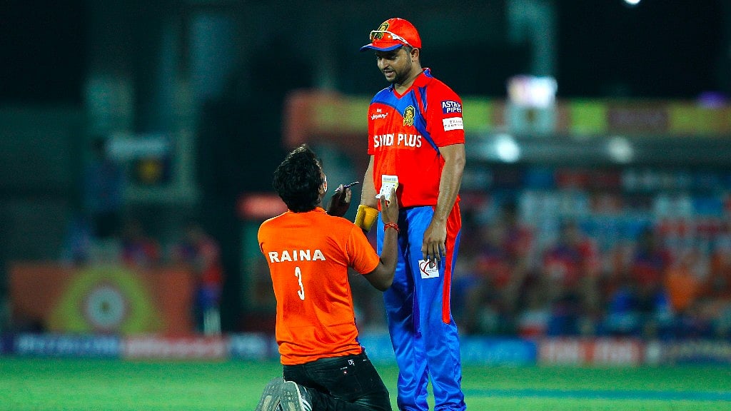A Suresh Raina fan ran onto the field during the IPL match. (Photo: BCCI)