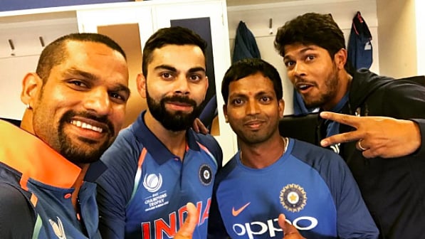 Shikhar Dhawan celebrates with his teammates in the dressing room (Photo Courtesy: Instagram/<a href="https://www.instagram.com/shikhardofficial/?hl=en">Shikardofficial</a>)