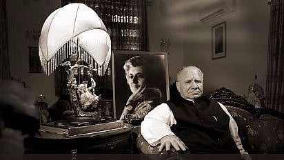 ML Fotedar served as a political secretary to both Indira Gandhi and Rajiv Gandhi.