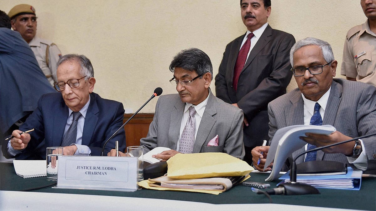 Justice R. M. Lodha, Chairman of the Supreme Court appointed Justice Lodha Committee, with member Justice Ashok Bhan and Justice RV Raveendran.
