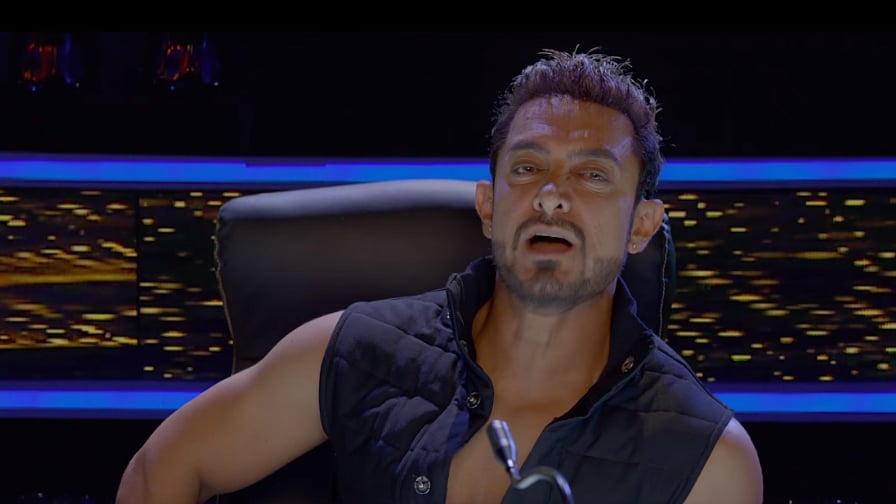 Aamir Khan in a still from<i> Secret Superstar</i>.