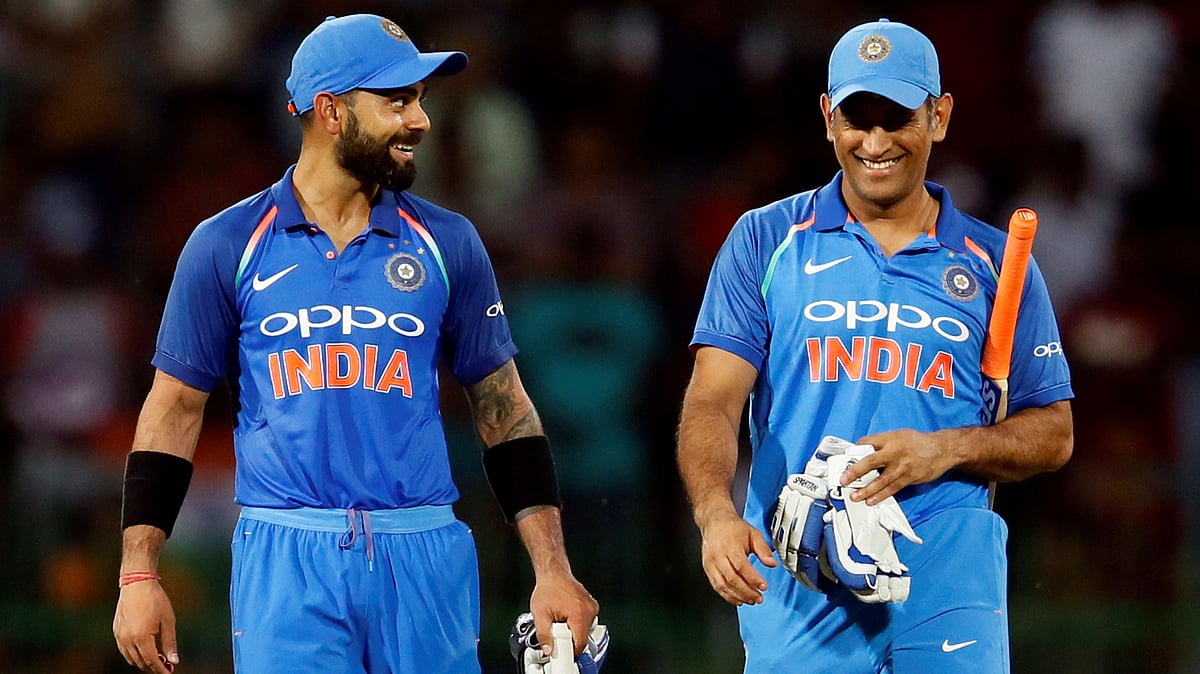 File photo of Virat Kohli (L) and MS Dhoni (R).