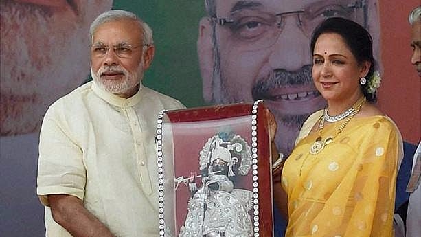 File image of Prime Minister Narendra Modi with Hema Malini at an event.