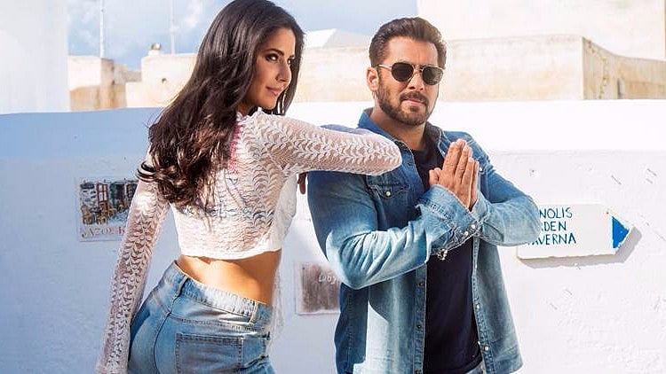 Salman Khan and Katrina Kaif in the song, <i>Swag Se Swagat</i>&nbsp; from <i>Tiger Zinda Hai.</i>