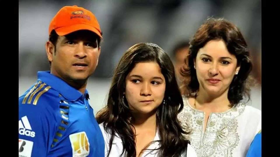 Sara Tendulkar with her parents, Sachin and Anjali Tendulkar.&nbsp;