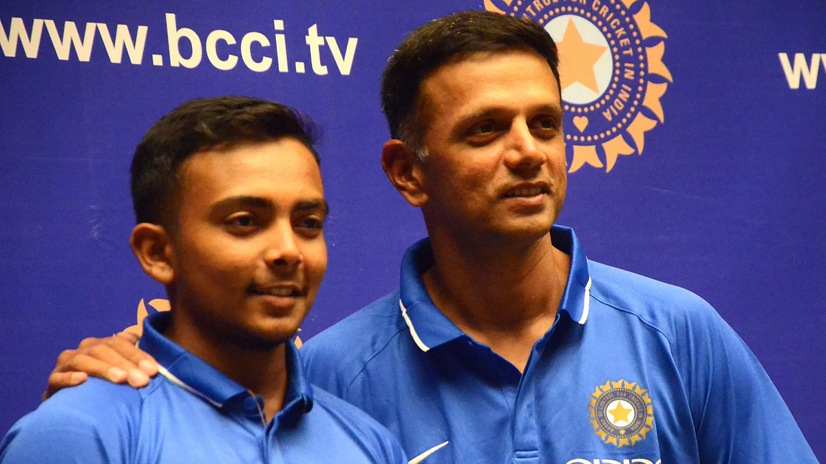 File photo of Rahul Dravid and Prithvi Shaw.&nbsp;