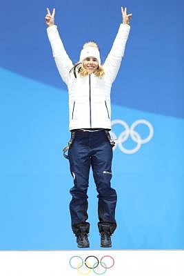 PYEONGCHANG, Feb. 17, 2018 (Xinhua) -- Gold medalist Ester Ledecka of the Czech Republic celebrates during medal ceremony of ladies