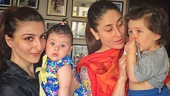 Inaaya and Taimur look aww-dorable. 