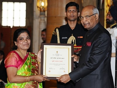 New Delhi: President Ram Nath Kovind presents Nari Shakti Puruskar for the year 2017 to Jayamma Bandari, Hyderabad during a programme organised on International WomenÃƒÂ¢Ã‚Â€Ã‚Â™s Day, at Rashtrapati Bhavan, in New Delhi on March 8, 2018. (Photo: IANS/PIB)