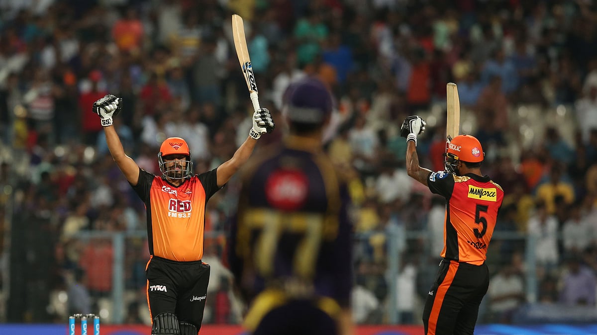 Sunrisers Hyderabad beat Kolkata Knight Riders by 5 wickets.