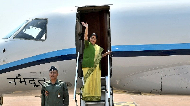 Following her arrival, she held a meeting with President of Myanmar Win Myint.