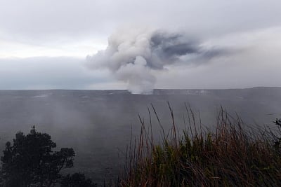 HAWAII (U.S.), May 10, 2018 (Xinhua) -- Ash emission is seen erupting from Halemaumau of Kilauea volcano on the Hawaii Island, the United States, on May 10, 2018. As the potential for "explosive eruptions" from the "smoking" Kilauea volcano is rising, which could spray "ballistic rocks" and ash over nearby towns, local authorities are putting extra emergency measures in place. (Xinhua/Tao Xiyi/IANS)