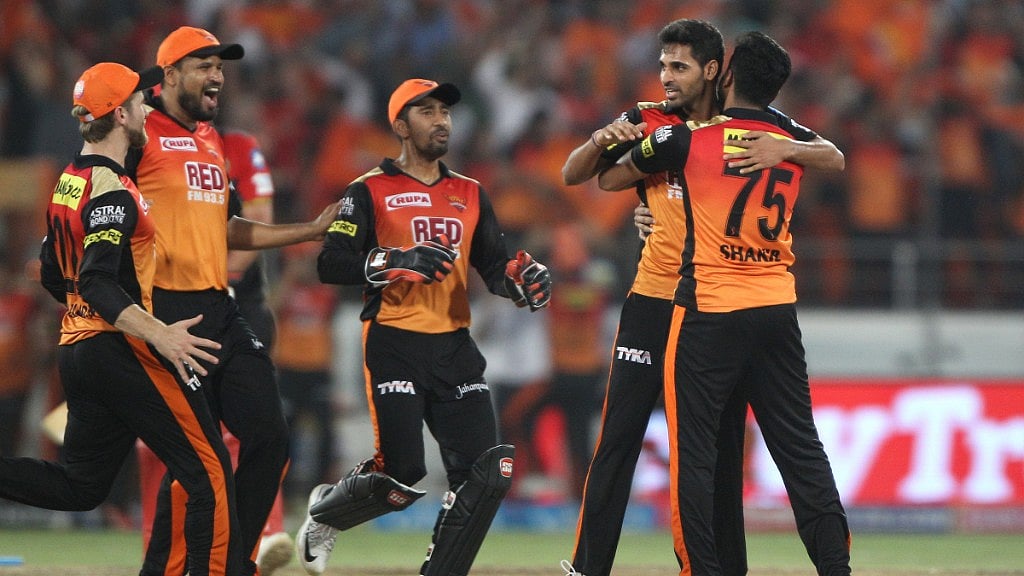 Bhuvneshwar Kumar bowled an excellent final over to give away only six runs.&nbsp;