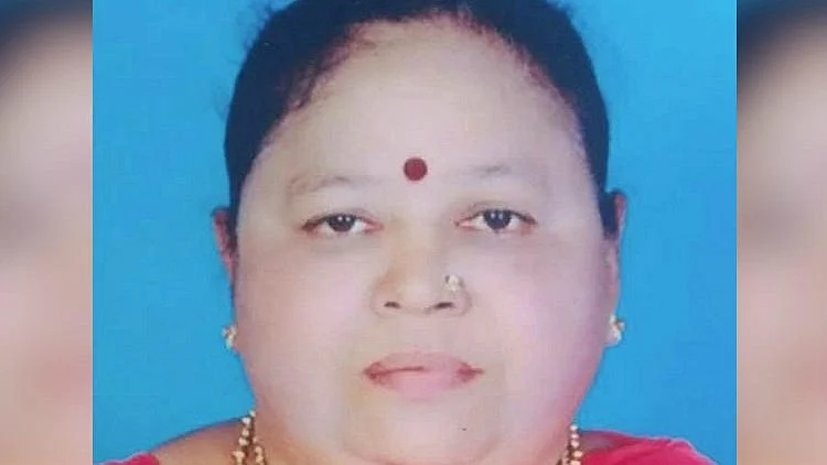 Bhavani had been working as a beedi roller at a private company at Puttur for about 45 years.