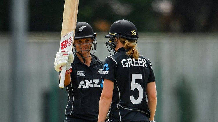 Captain Suzie Bates scored 151 runs off 94 balls hitting 24 boundaries and two sixes.