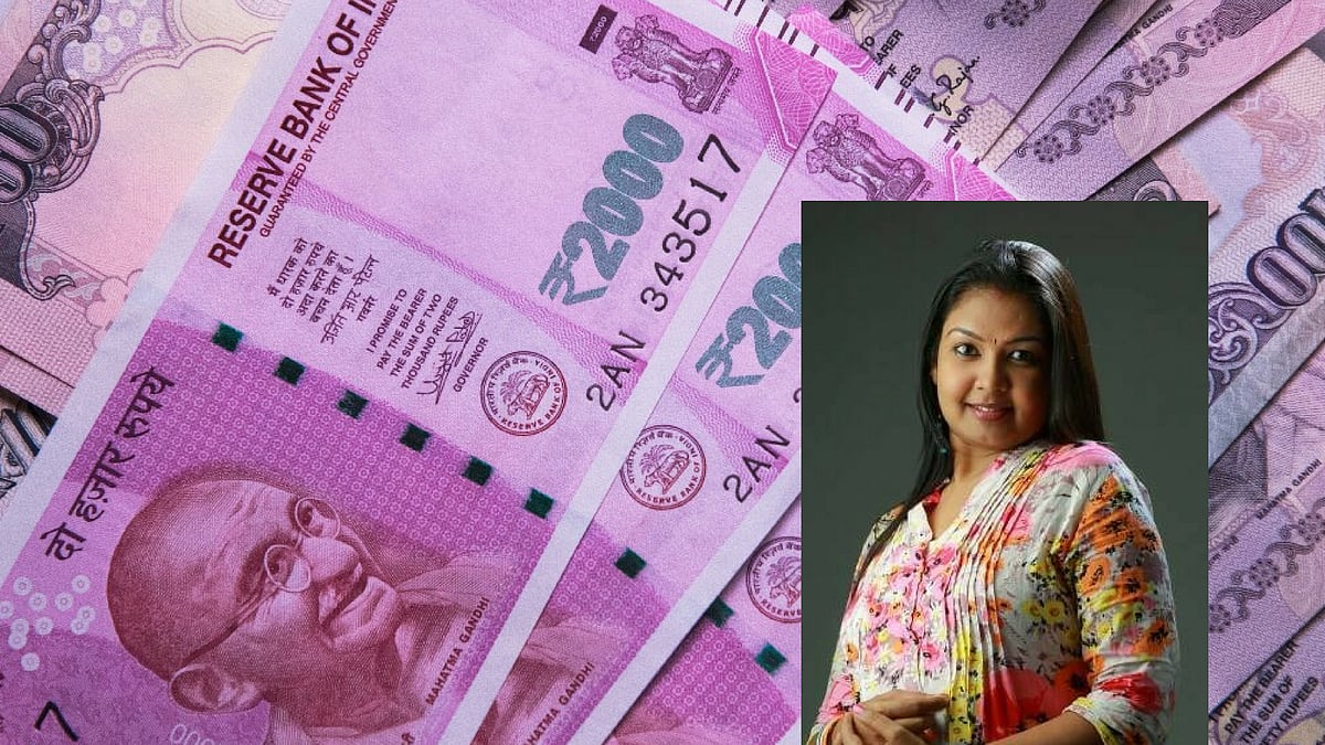 Malayalam television actress S Sasikumar and two members of her family were arrested today in connection with the seizure of counterfeit currency notes