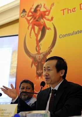 Kolkata: Chinese Consul General in Kolkata, Ma Zhanwu addresses a press conference regarding upcoming Durga Puja in Kolkata on Aug 17, 2018. (Photo: IANS)