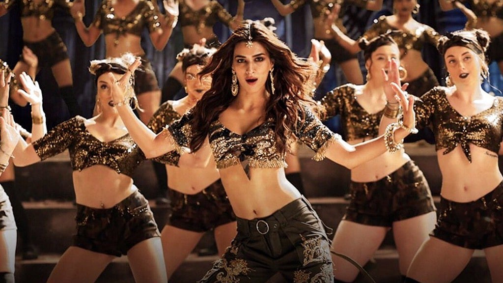 Kriti Sanon in a still from <i>Aao Kabhi Haveli Pe</i>.