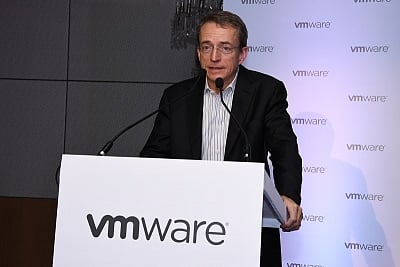New Delhi: VMware CEO Pat Gelsinger addresses during a programme where he announced that the company will invest $2 billion in India over the next five years towards expanding its facilities, increase headcount and ramp up research and development activities; in New Delhi on Oct 17, 2018. (Photo: IANS)