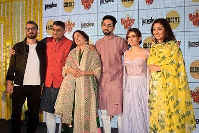 Mumbai: Director Amit Sharma, actors Gajraj Rao, Neena Gupta, Ayushmann Khurrana and Sanya Malhotra during a baby shower for expecting mothers in Mumbai on Oct 10, 2018.(Photo: IANS)