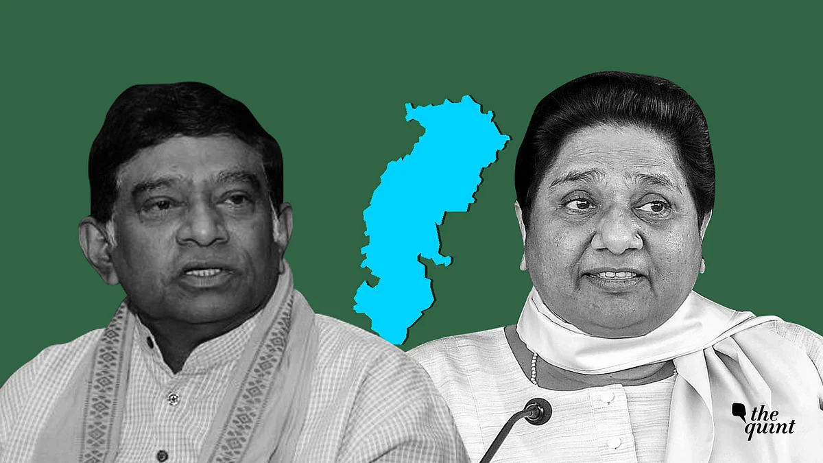 BSP supremo Mayawati (R) and Chhattisgarh Janata Congress  President Ajit Jogi.