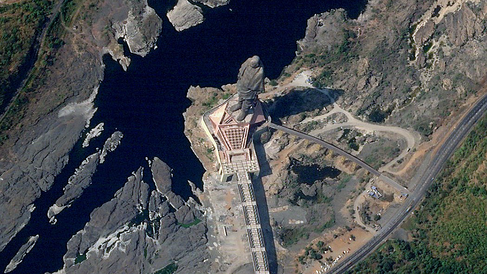 The image, tweeted by Planet Labs is supposedly a ‘Oblique SkySat image’, and shows the 597-feet Statue of Unity standing tall along the Narmada river.