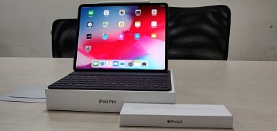 Apple iPad Pro.