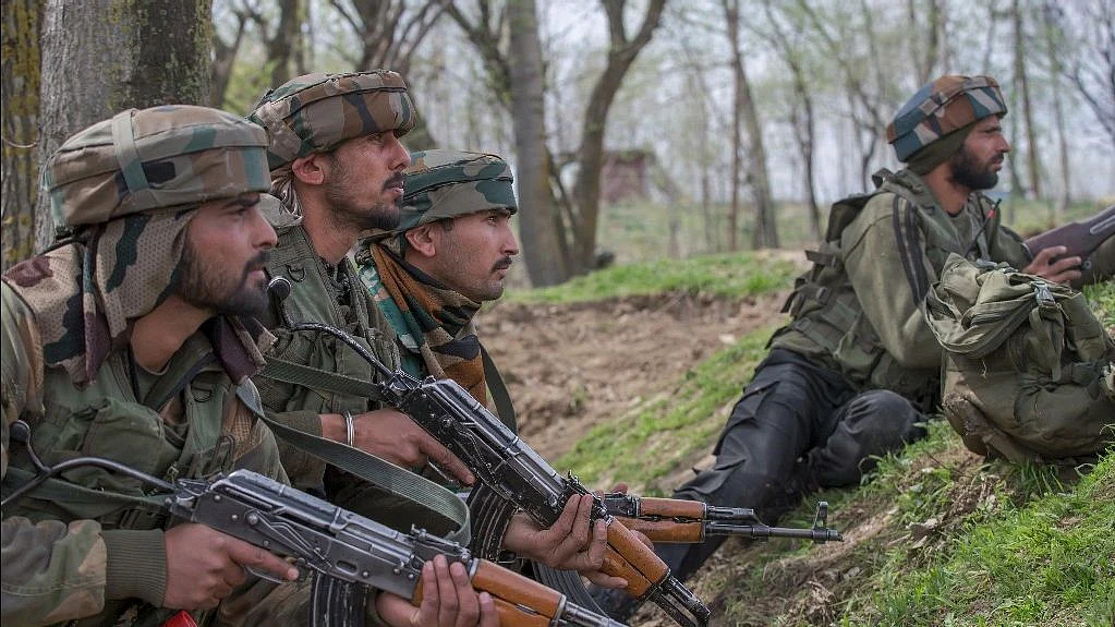 Army said the two intruders were “likely Pakistani soldiers”. Image used for representation only.&nbsp;