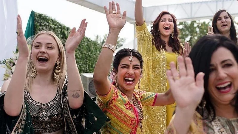 Parineeti Chopra with Priyanka at the mehendi ceremony.