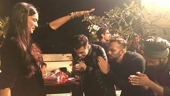 Deepika gives her blessings.&nbsp;