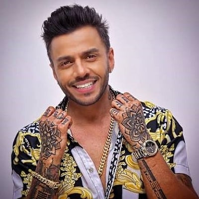 Indo-British singer Juggy D.