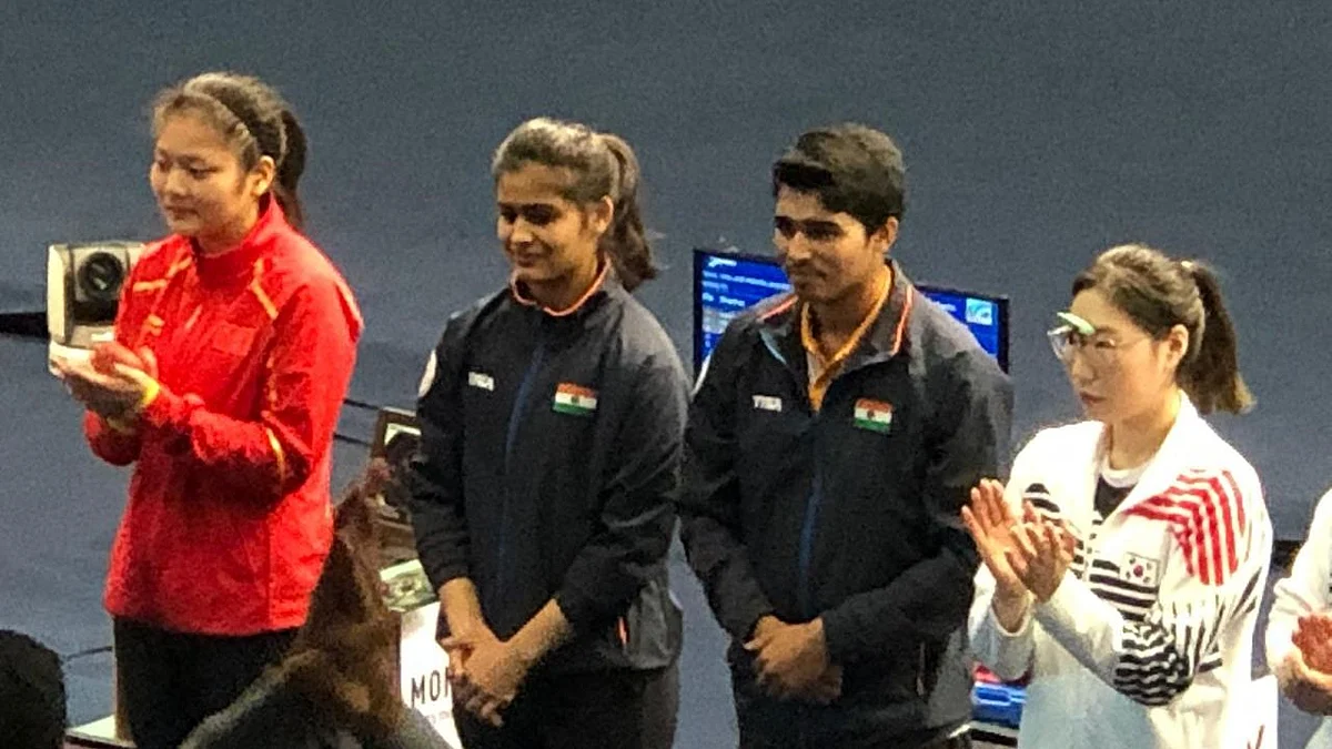 India’s teenage pair of Manu Bhaker and Saurabh Chaudhary clinched a gold in the 10m Air Pistol Mixed Team event at the ISSF World Cup.&nbsp;