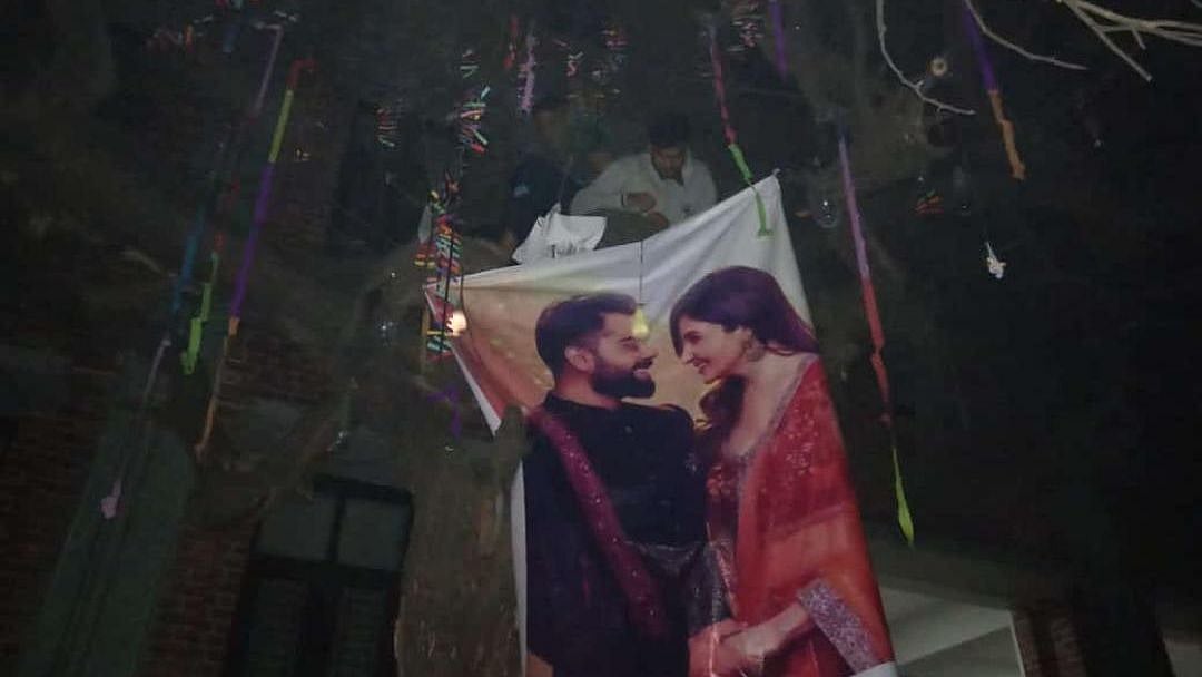 Anushka Sharma and Virat Kohli were the famous couple chosen for the event, instead of the usual famous actress.&nbsp;