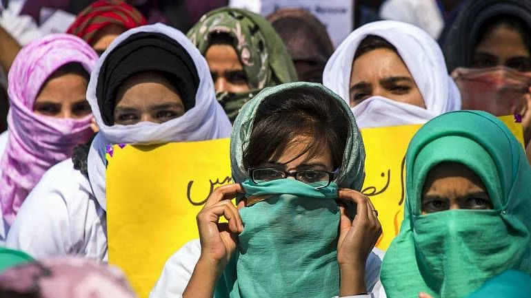 Nearly 150 of the total students have moved towards Jammu, from where they will head to their homes in Kashmir Valley.