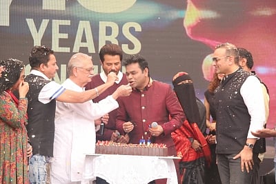 Mumbai: Music Director A.R. Rahman with lyricist Gulzar, singers Ila Arun, Sukhwinder Singh and actor Anil Kapoor during the 10-year celebration of the music of "Slumdog Millionaire" that won eight awards at the Oscars, in Mumbai on Feb 4, 2019. (Photo: IANS)