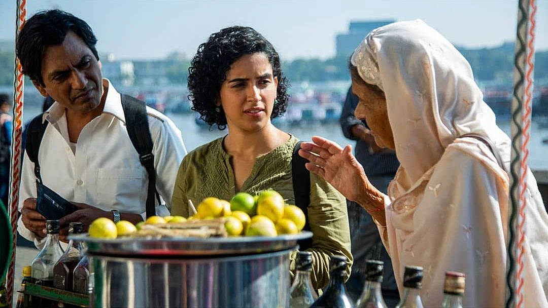Nawazuddin Siddiqui and Sanya Malhotra in <i>Photograph.</i>